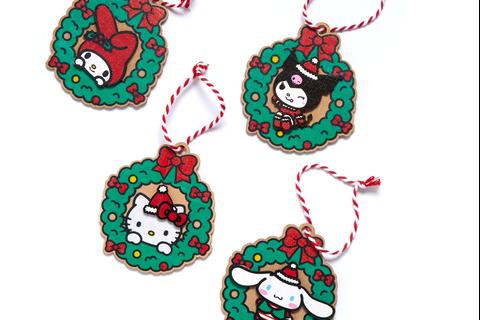 5557-hello-kitty-and-friends-2024-12-pc-ornament-set-1.jpg