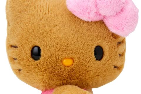 5599-hello-kitty-50th-anniv-plush-mascot-beach-day–1.jpg