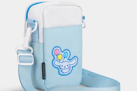 5676-cinnamoroll-classic-35mm-camera-bag-1.png