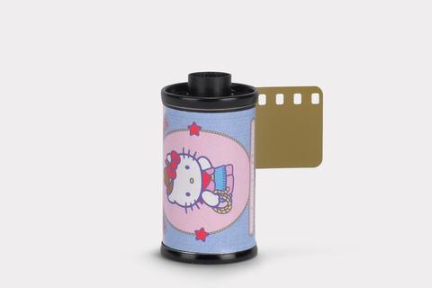 5680-hello-kitty-and-friends-howdy-partner-35mm-special-border-film-1.png