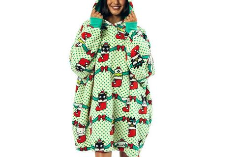 5734-hello-kitty-friends-holiday-stockings-lounge-hoodie-1.jpg