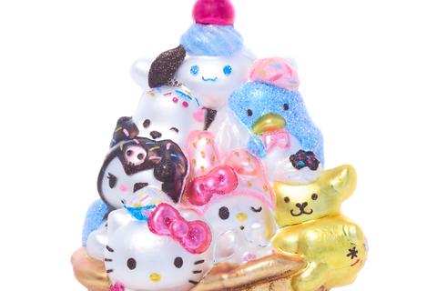 5742-hello-kitty-and-friends-x-christopher-radko-handmade-glass-ornament-ice-cream-parlor–1.jpg