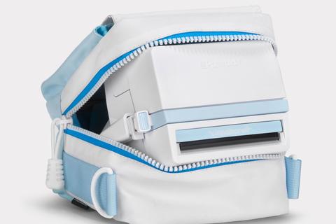 5780-cinnamoroll-classic-600-instant-camera-bag-1.png