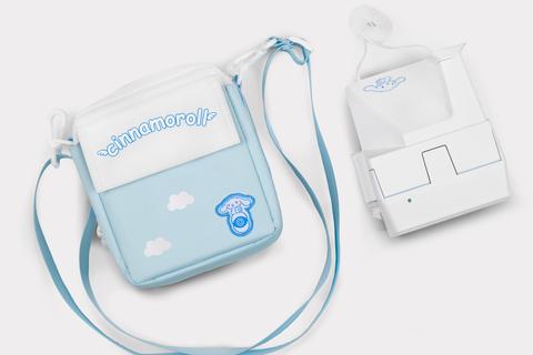 5780-cinnamoroll-classic-600-instant-camera-bag-1.png