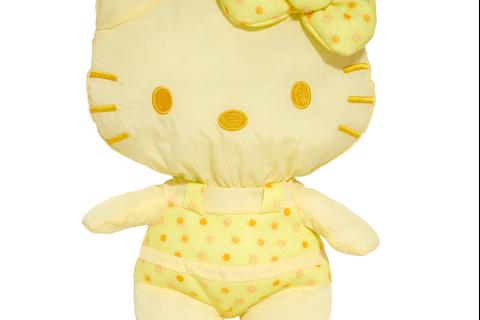 5782-hello-kitty-10-seasons-of-friendship-plush-summer–1.jpg