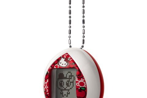 5786-hello-kitty-x-tamagotchi-50th-anniversary-nano-red–1.jpg