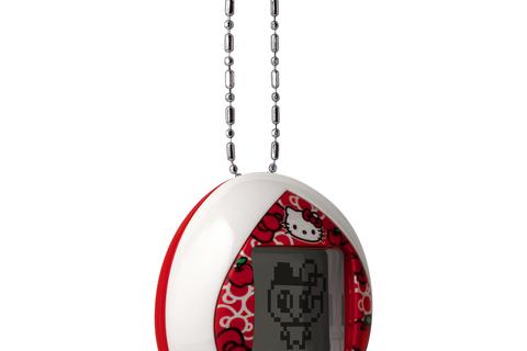 5786-hello-kitty-x-tamagotchi-50th-anniversary-nano-red–1.jpg