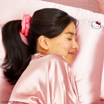 Hello Kitty x Kitsch Face Pillowcase (Solid Pink)