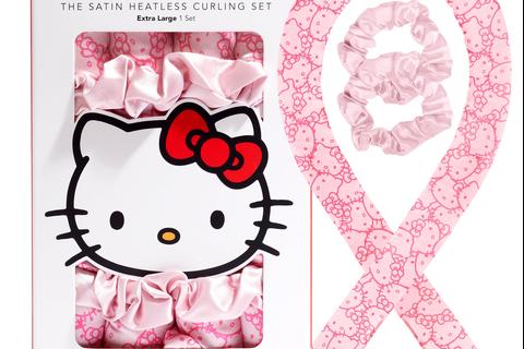 5845-hello-kitty-x-kitsch-xl-heatless-curling-set-1.jpg