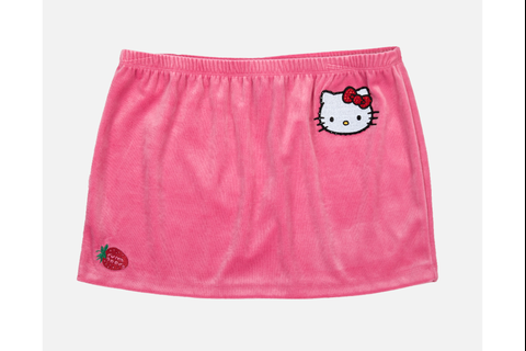 5865-hello-kitty-x-dumbgood-pink-velour-mini-skirt-50th-anniv–1.png