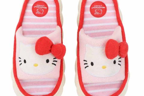 5897-hello-kitty-3d-cloud-loungewear-slides-1.jpg