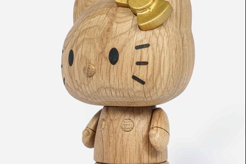 5917-hello-kitty-x-boyhood-limited-edition-oak-figurine-50th-anniversary–1.jpg