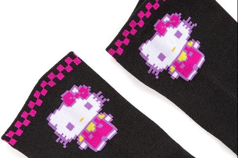 5921-hello-kitty-pink-crew-sock-retro-pixel-series–1.jpg