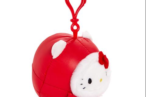 5985-hello-kitty-mascot-clip-winter-puffer-series–1.jpg
