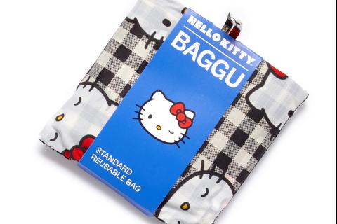 6003-hello-kitty-x-baggu-50th-anniversary-standard-baggu-black-gingham–1.jpg