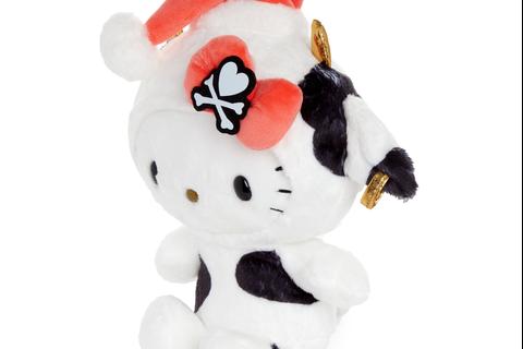 6079-hello-kitty-x-tokidoki-8-plush-holiday-cow–1.jpg