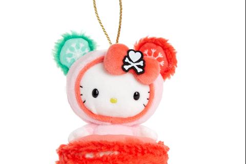 6081-hello-kitty-x-tokidoki-ornament-holiday-macaron–1.jpg