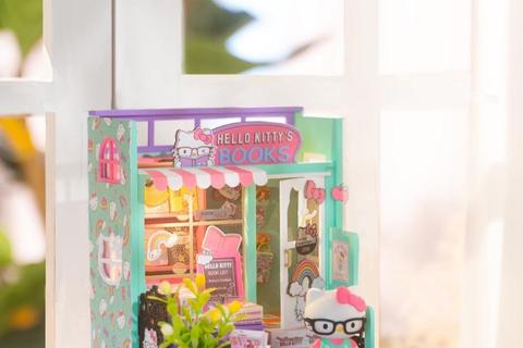 6087-hello-kitty-diy-miniature-bookstore-1.jpg