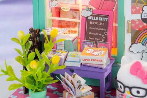 6087-hello-kitty-diy-miniature-bookstore-1.jpg