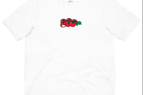 6119-hello-kitty-tomato-tee-1.png