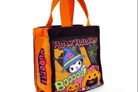 6188-kuromi-2024-halloween-glow-in-the-dark-treat-bag-1.jpg