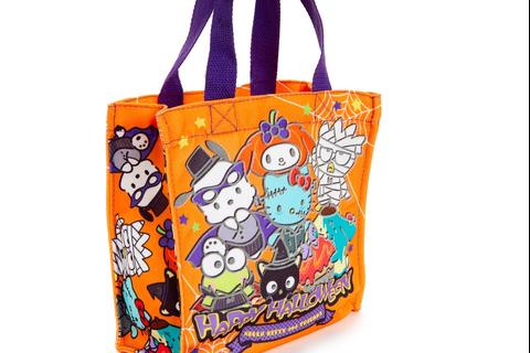 6202-hello-kitty-and-friends-2024-halloween-glow-in-the-dark-treat-bag-1.jpg