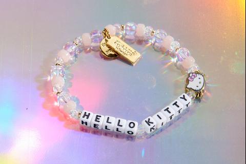 6270-hello-kitty-x-little-words-project-beaded-bracelet-1.jpg