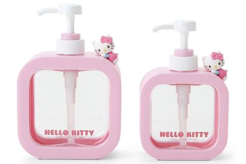 6313-hello-kitty-mascot-soap-dispenser-medium–1.jpg