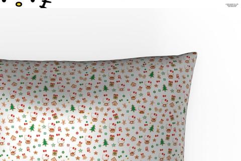 6383-hello-kitty-holiday-satin-pillowcase-1.png