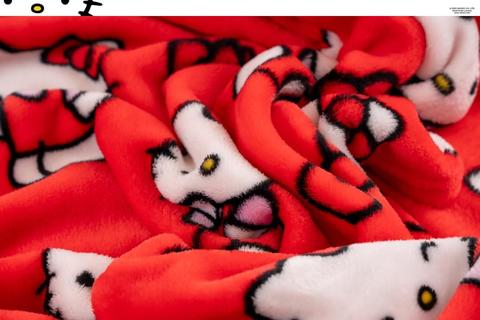 6397-hello-kitty-always-red-cozy-throw-blanket-1.jpg