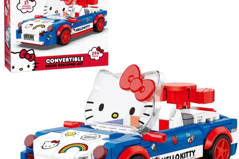 6526-hello-kitty-x-brickcraft-custom-convertible-building-set-1.jpg