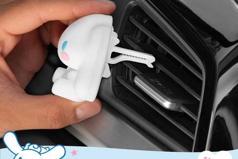 6542-cinnamoroll-car-air-freshener-1.jpg