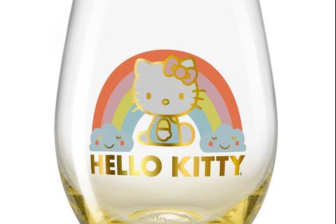 6558-hello-kitty-sweet-rainbow-stemless-glasses-set-of-4–1.jpg