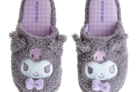 6684-kuromi-cozy-sherpa-adult-slippers-1.jpg