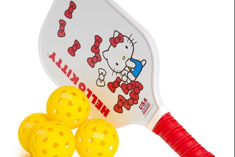 6722-hello-kitty-pickleball-set-1.jpg