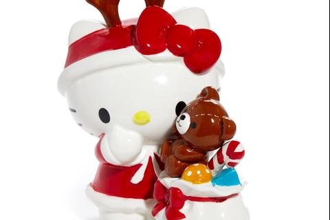 6975-hello-kitty-ceramic-holiday-teddy-bear-figurine-1.jpg