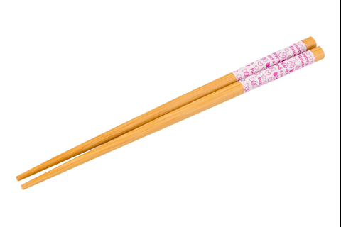 6995-cinnamoroll-ceramic-ramen-bowl-and-chopstick-set-strawberry-pose–1.png