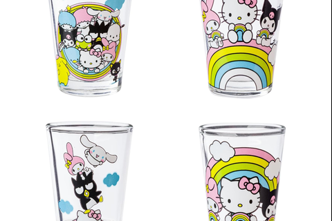 7021-hello-kitty-and-friends-mini-glass-4-piece-set-rainbows–1.png