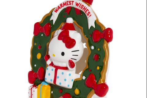 7033-hello-kitty-holiday-wreath-ceramic-tealight-holder-1.jpg