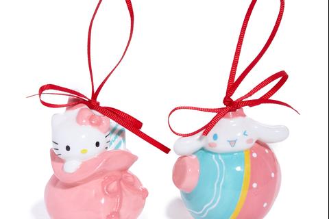 Hello Kitty and Cinnamoroll 2-pc Holiday Ceramic Ornament Set (Pastel Pink)