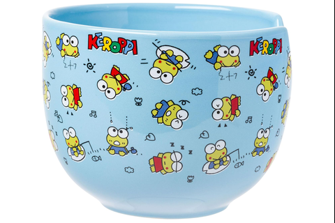 7055-keroppi-ceramic-ramen-bowl-and-chopstick-set-poses–1.png