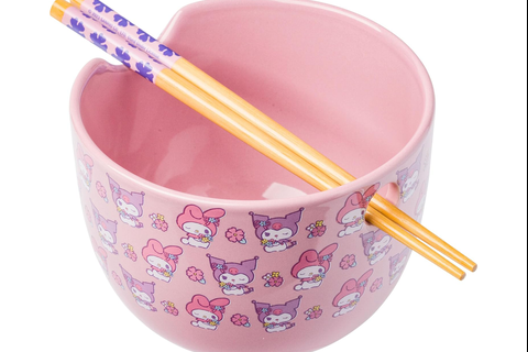 7057-my-melody-kuromi-ceramic-ramen-bowl-and-chopstick-set-pastel-flowers–1.png