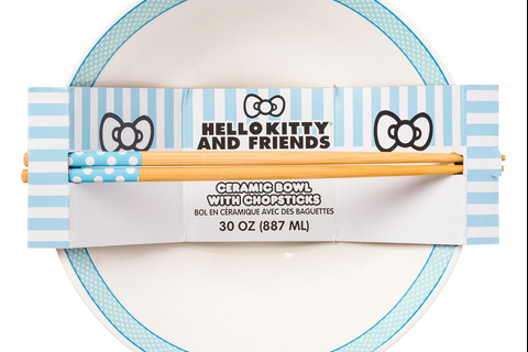 7061-hello-kitty-and-friends-ceramic-noodle-bowl-and-chopstick-set-lunch-friends–1.png