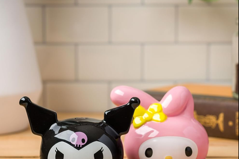 7073-my-melody-and-kuromi-sculpted-ceramic-salt-and-pepper-set-1.png