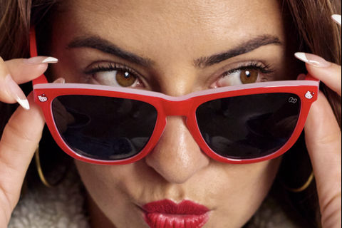 7095-hello-kitty-x-knockaround-classic-red-sunglasses-premiums–1.png