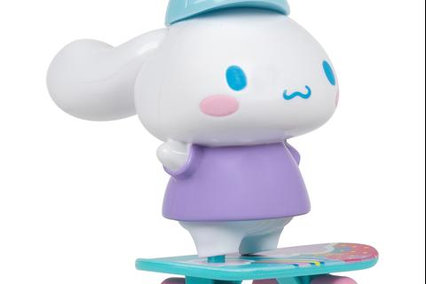 7137-hello-kitty-and-friends-4-ultra-premier-6-pc-figure-set-1.png