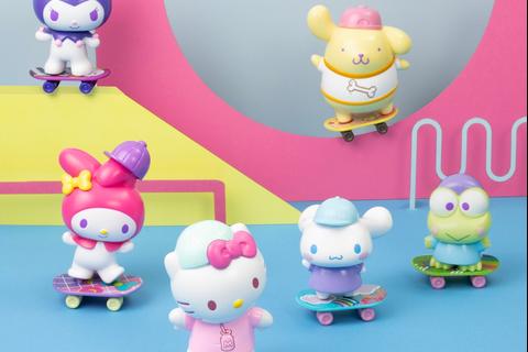 7137-hello-kitty-and-friends-4-ultra-premier-6-pc-figure-set-1.png