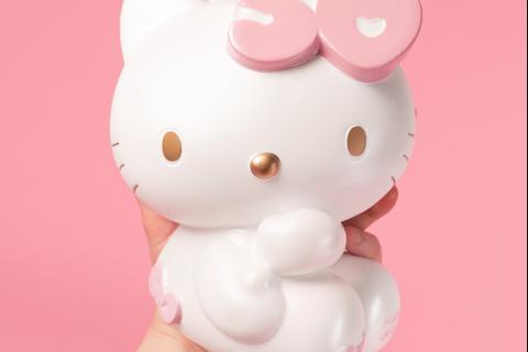 Hello Kitty 50th Anniversary Jumbo SquiSHU