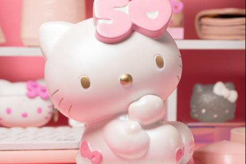 7261-hello-kitty-50th-anniversary-jumbo-squishu-1.jpg