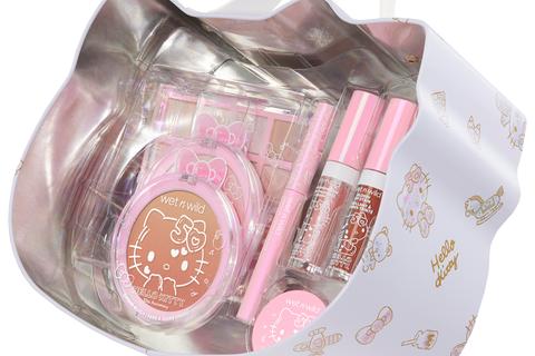 7336-hello-kitty-x-wet-n-wild-50th-anniversary-pr-makeup-box-1.jpg